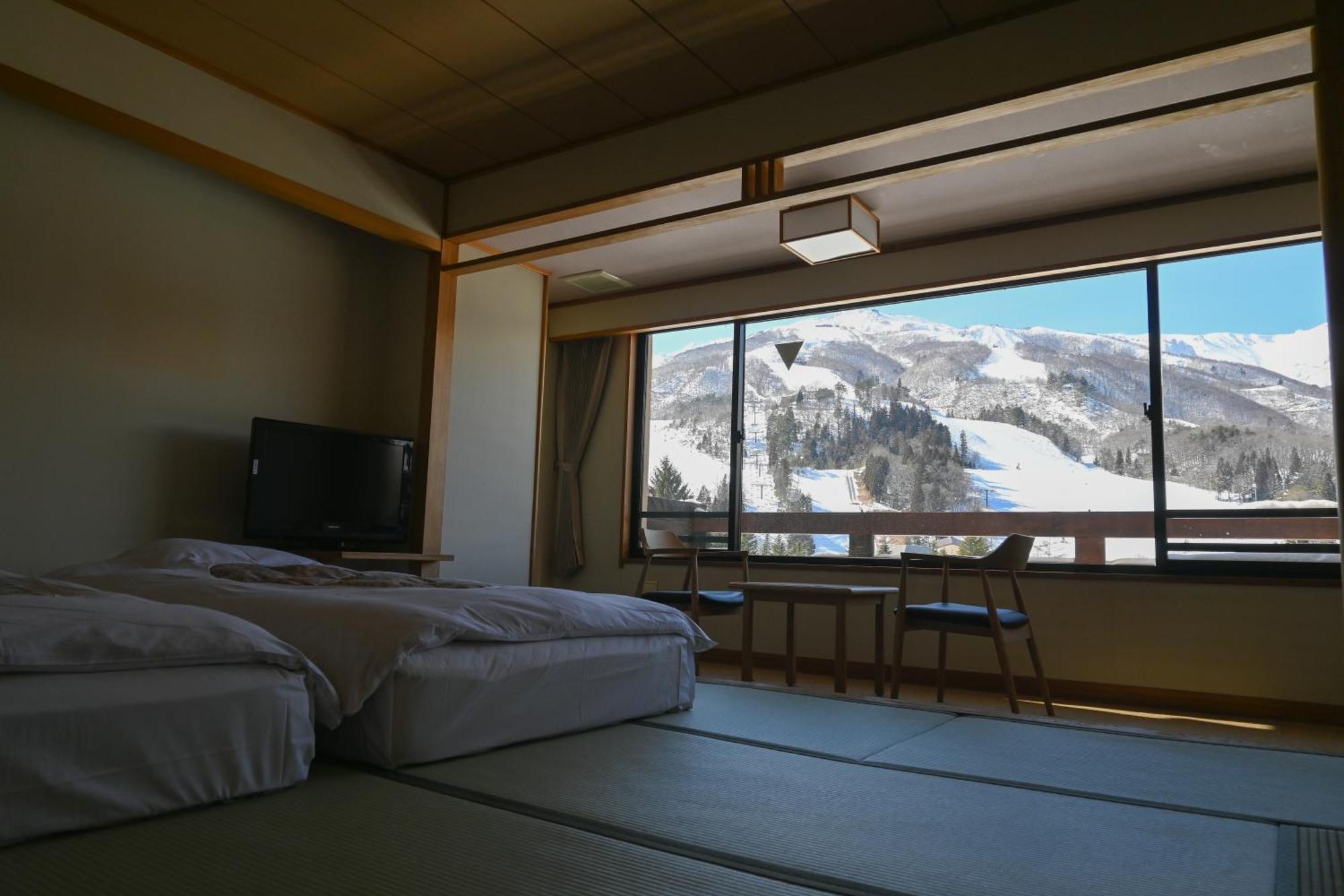 Hotel Goryukan Hakuba Zewnętrze zdjęcie